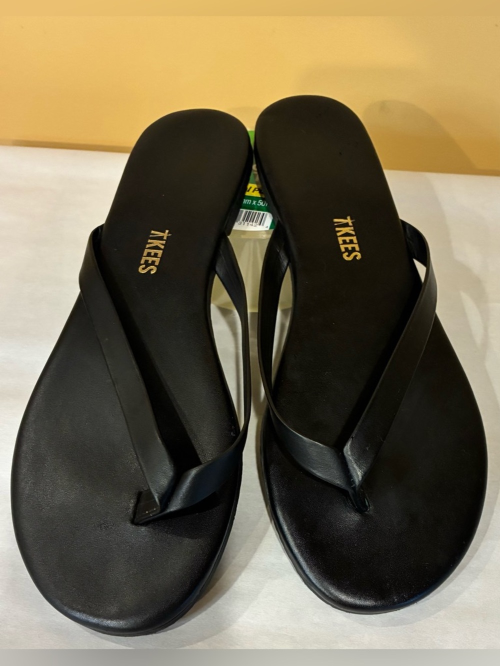 Tkees Boyfriend Flip Flop Black SZ. 9 - Picture 2 of 13